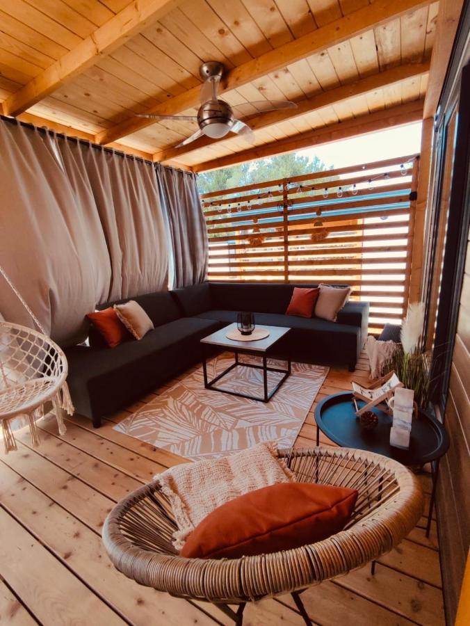 Mobile Home Peponi Del Mar, Brand New Biograd Na Moru Exterior photo