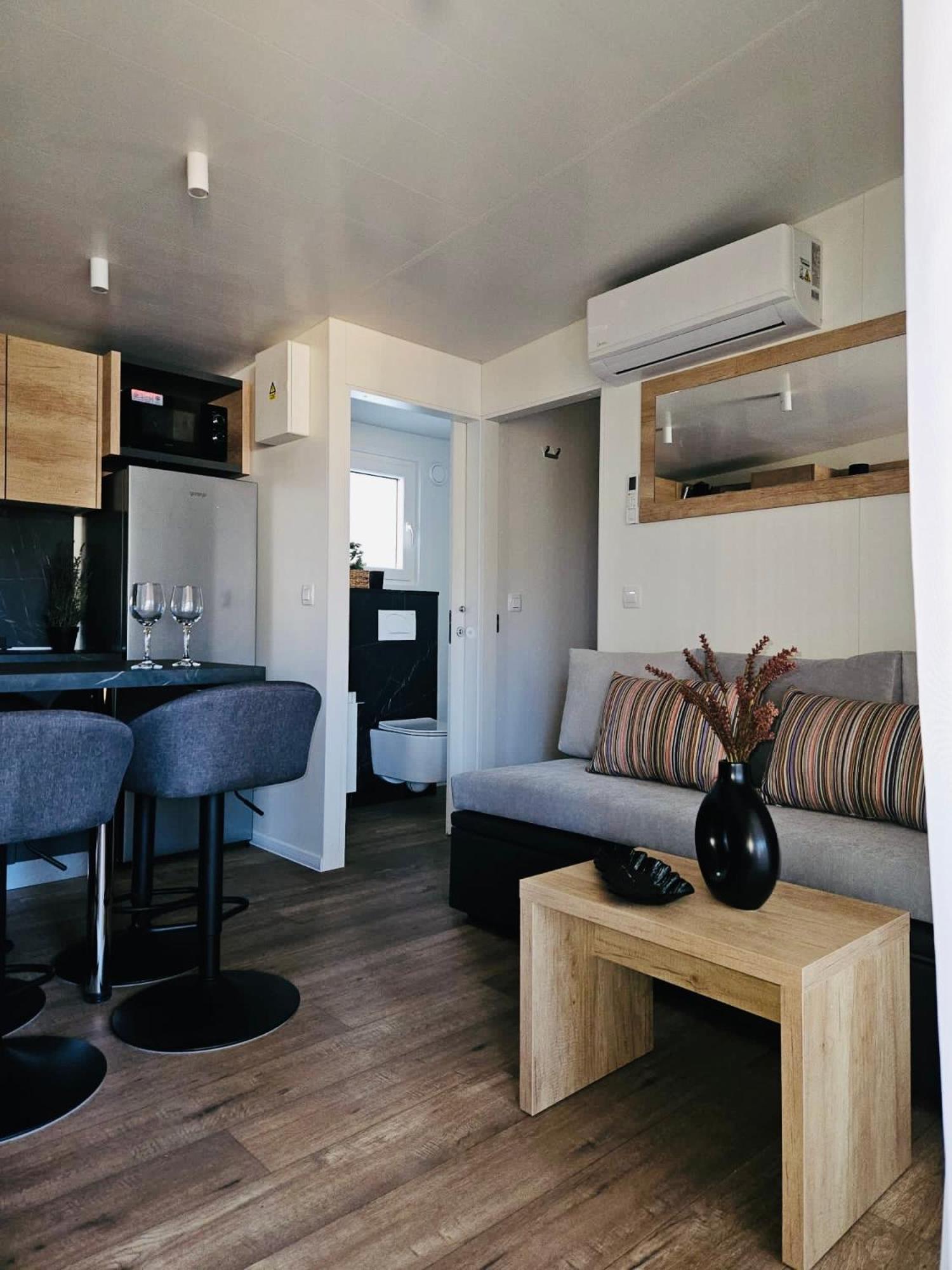 Mobile Home Peponi Del Mar, Brand New Biograd Na Moru Exterior photo